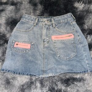 Target brands pink and blue Jean skirt, never worn, size medium